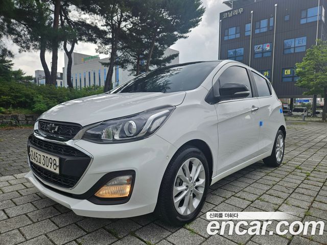 Chevrolet Spark Premier, 2020