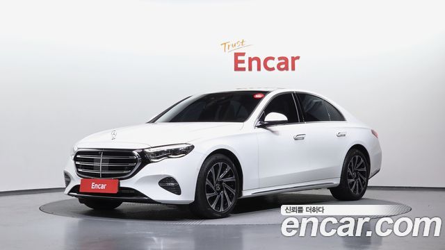 Mercedes-Benz E-Class E300 4MATIC Exclusive, 2024