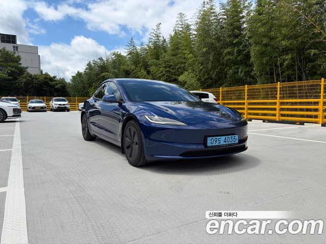 Tesla Model 3 Long Range AWD, 2024