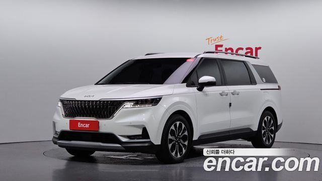 Kia Canival 9-Seater Prestige, 2023