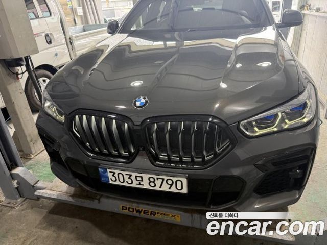 BMW X6 xDrive40d M Sport Online Exclusive, 2022