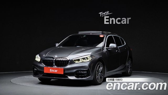 BMW 1-Series 120i Sports, 2021