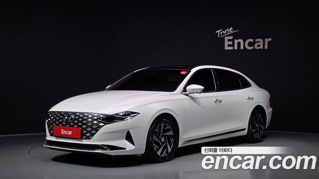 Hyundai Grandeur Le Blanc, 2022
