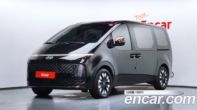 Hyundai Staria HEV 1.6 Lounge 9-Seater, 2024