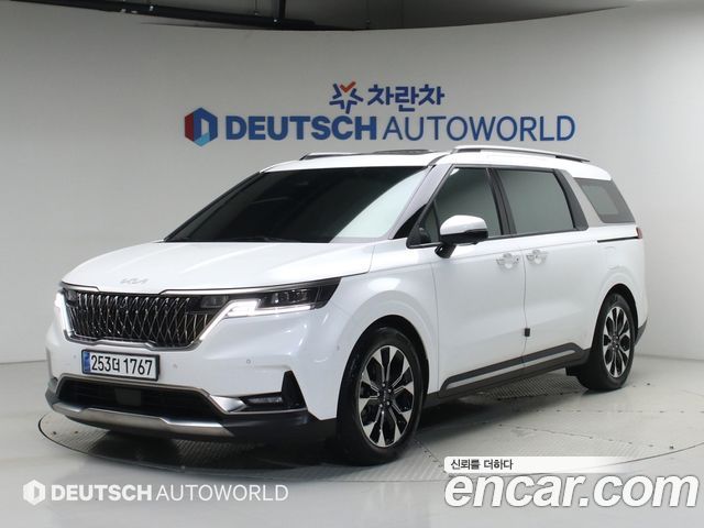Kia Canival Gasoline 7-Seater Signature, 2023