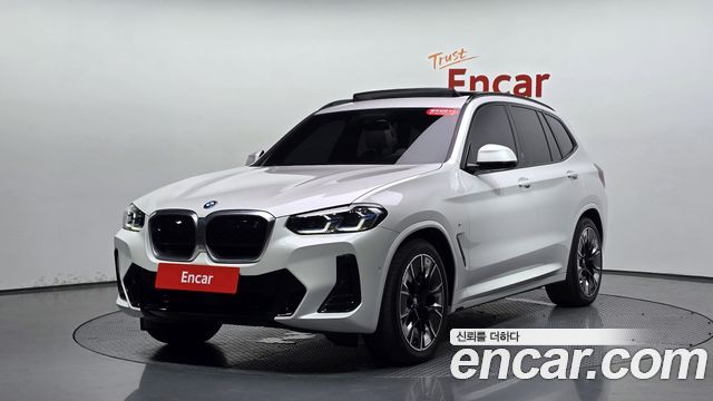 BMW iX3 M Sports, 2023