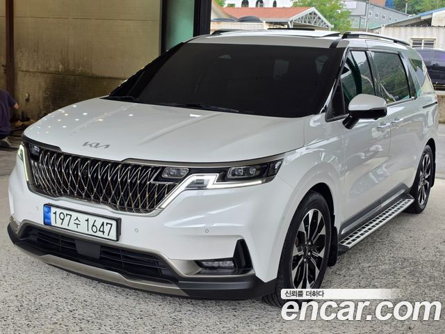 Kia Canival Gasoline 7-Seater Signature, 2023