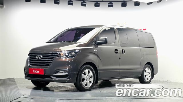 Hyundai Starex Urban 9-Seater, 2019