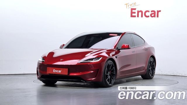 Tesla Model 3 Performance AWD, 2025