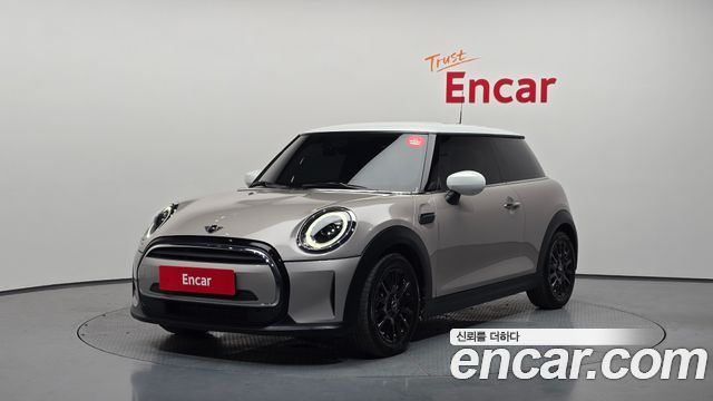 Mini Cooper Classic, 2023