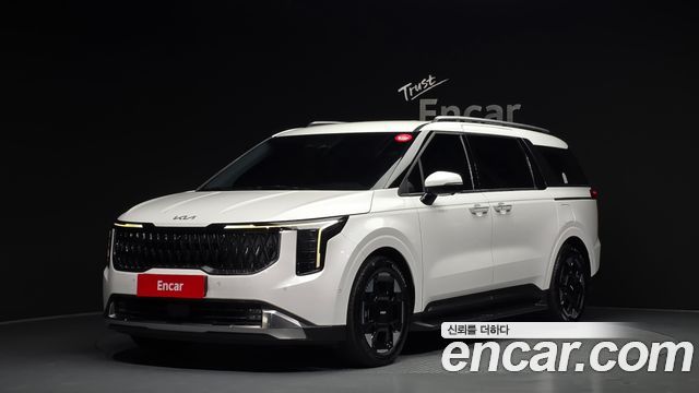 Kia Canival Diesel 7-Seater Outdoor, 2024