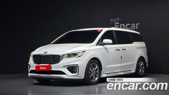 Kia Canival 7-Seater Limousine, 2018