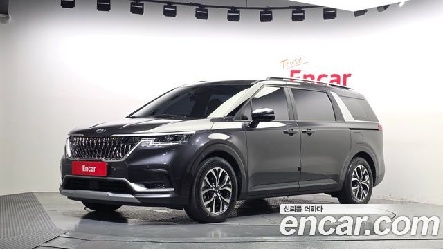 Kia Canival Diesel 9-Seater Prestige, 2021