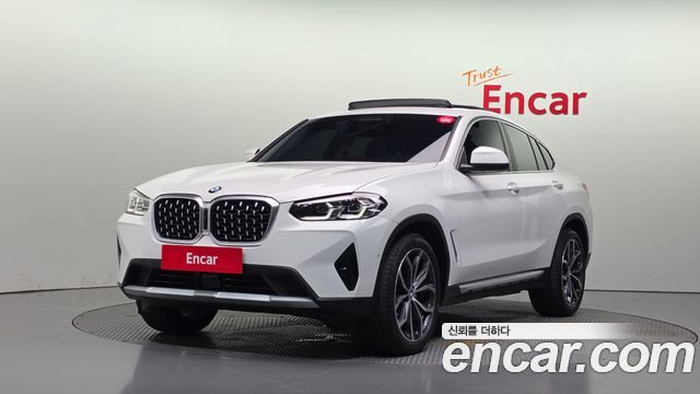 BMW X4 xDrive20i xLine, 2025