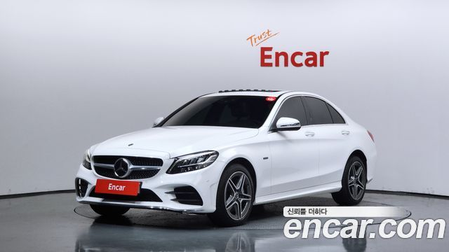 Mercedes-Benz C-Class C300e 4MATIC AMG Line, 2020