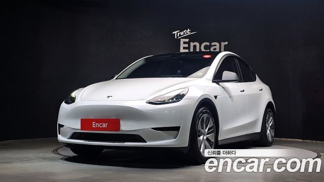 Tesla Model Y RWD, 2023