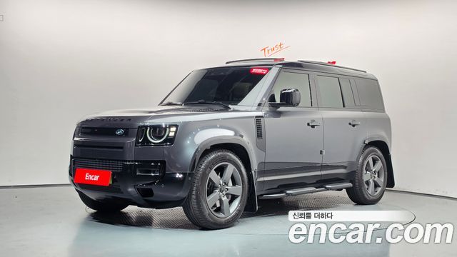 Land Rover Defender 110 D300 X-Dynamic HSE, 2026