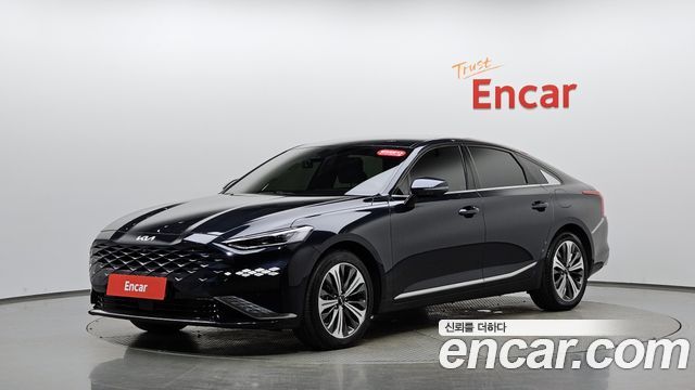Kia K8 Signature, 2023