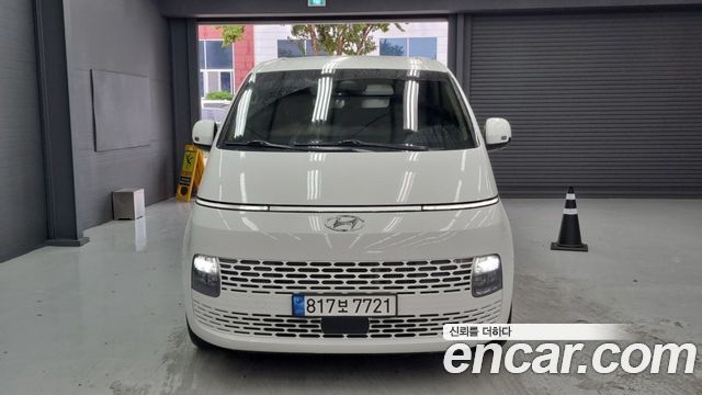 Hyundai Staria Cargo 5-Seater, 2023