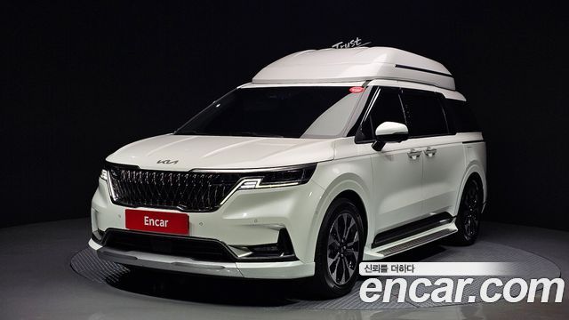 Kia Canival Gasoline 7-Seater Hi-Limousine, 2022