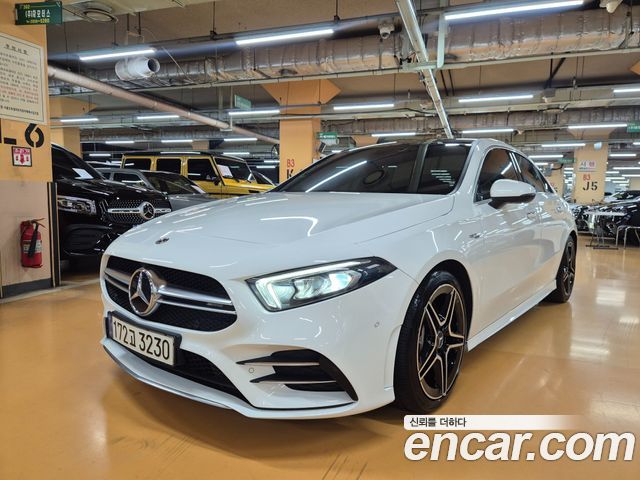 Mercedes-Benz A-Class AMG A35 4MATIC Sedan, 2020