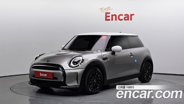 Mini Cooper Classic, 2023