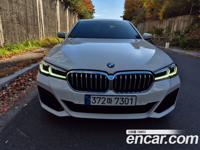 BMW 5-Series 520i M Sport, 2022