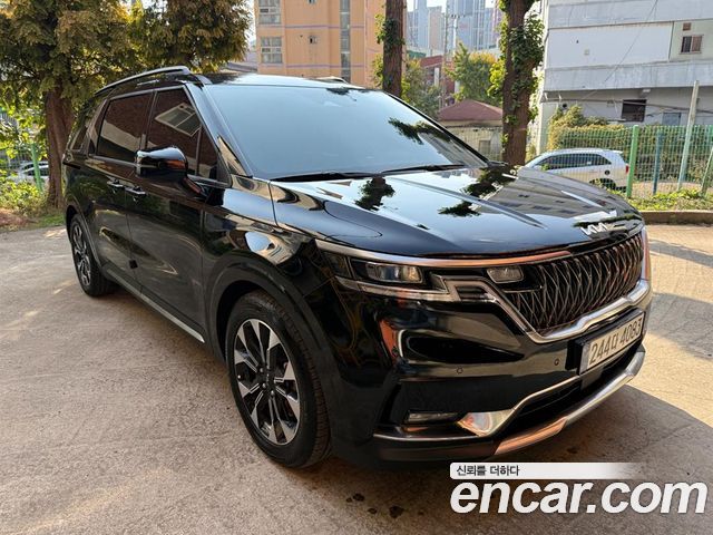 Kia Canival 7-Seater Signature, 2023