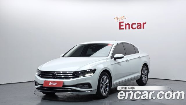 Volkswagen Passat 2.0 TDI Premium, 2022