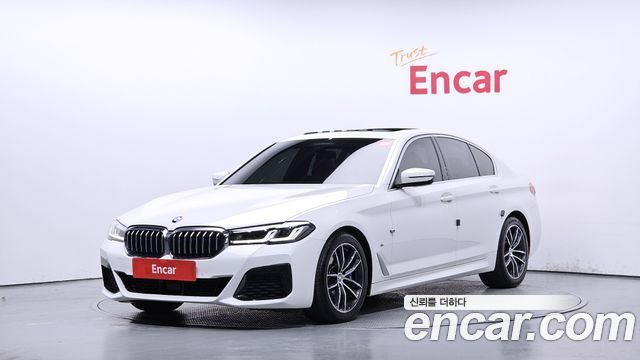 BMW 5-Series 520i M Sport, 2022