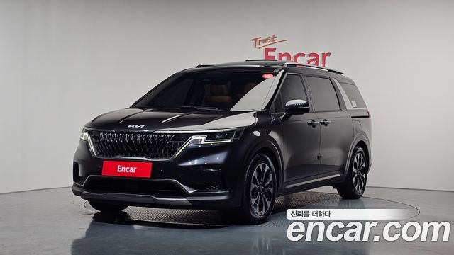 Kia Canival 7-Seater Outdoor, 2022