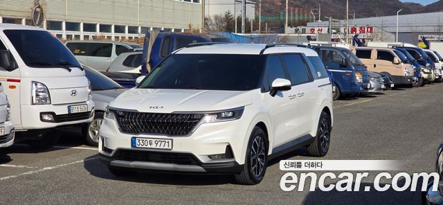 Kia Canival 9-Seater Prestige, 2022