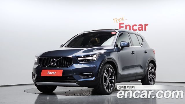 Volvo XC40 B4 Inscription, 2021