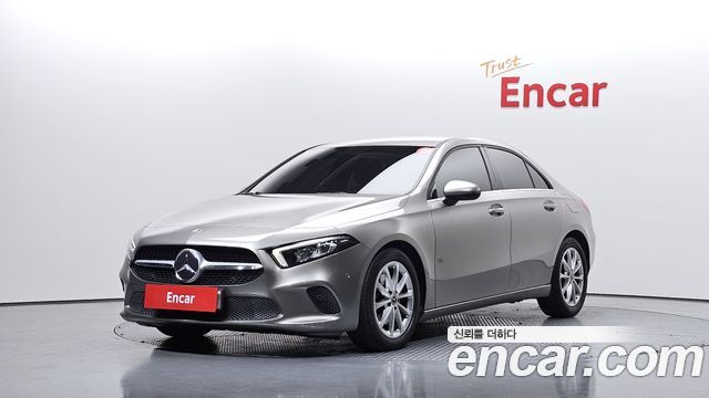 Mercedes-Benz A-Class A220 Sedan, 2020