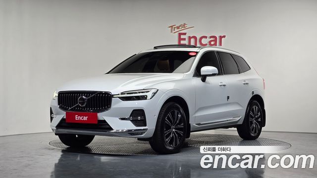 Volvo XC60 B5 Inscription, 2022