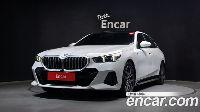 BMW 5-Series 520i M Sport, 2024