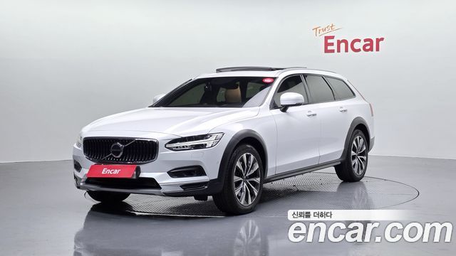 Volvo V90 B5 Pro AWD, 2021