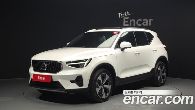 Volvo XC40 B4 Ultimate Bright, 2023