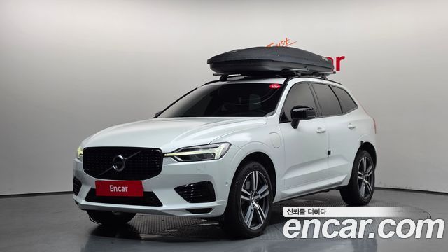 Volvo XC60 T8 R-Design, 2020