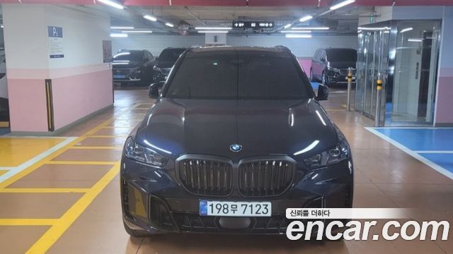 BMW X5 xDrive 40i M Sport, 2025