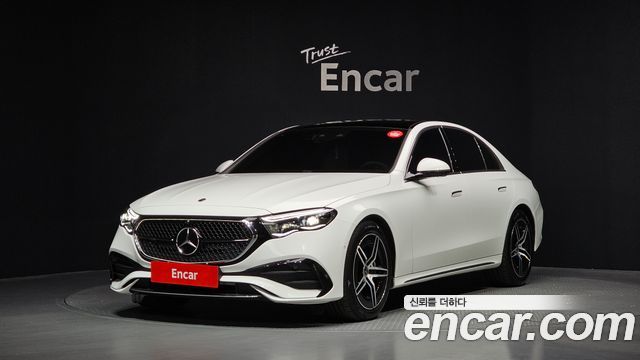 Mercedes-Benz E-Class E300 4MATIC AMG Line, 2025