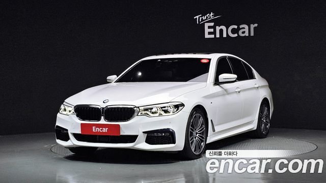 BMW 5-Series 530i M Sport Package Plus, 2020