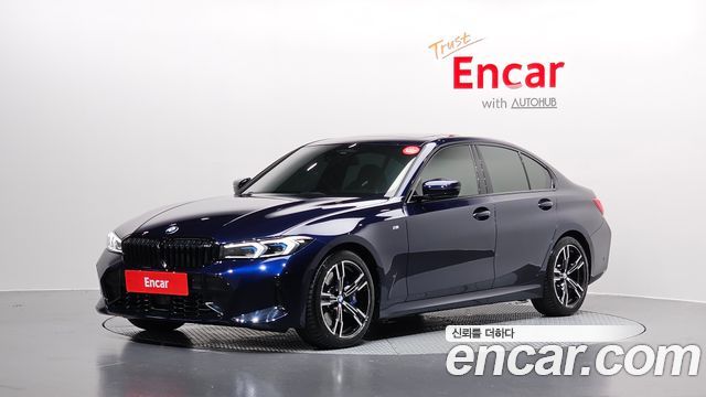 BMW 3-Series 320i M Sport, 2025