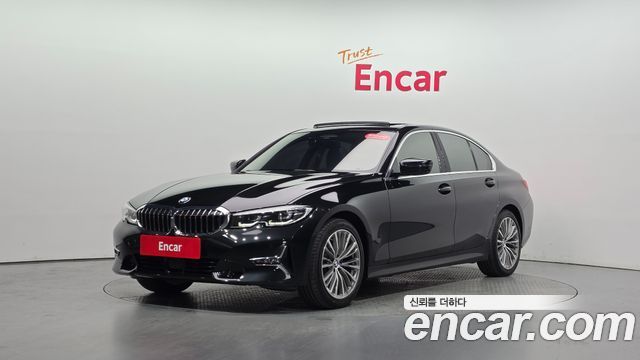 BMW 3-Series 320i Luxury, 2021
