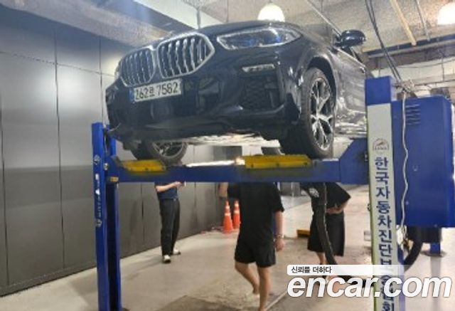 BMW X6 xDrive30d M Sport, 2021