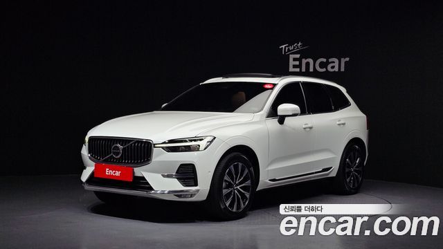 Volvo XC60 B5 Ultra Bright, 2024