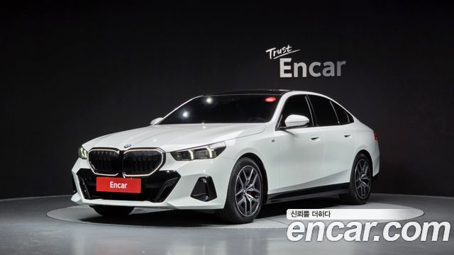 BMW 5-Series 520i Special Edition, 2024