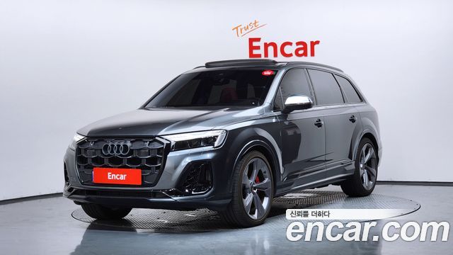 Audi SQ7 4.0 TFSI Quattro, 2025