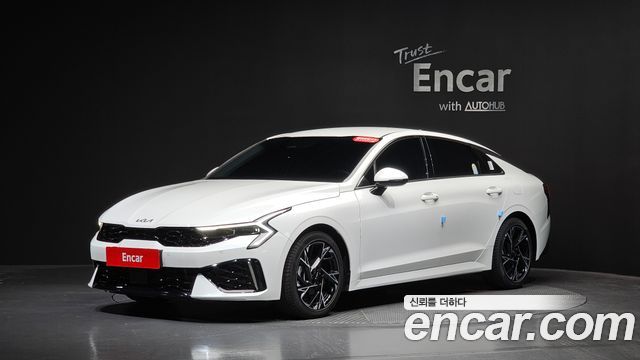 Kia K5 2.0, 2025
