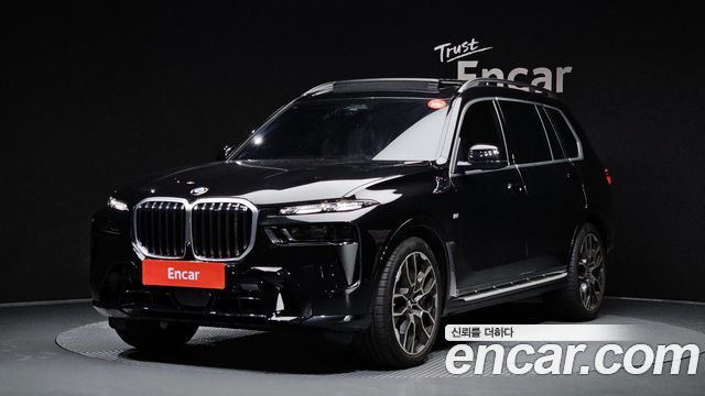BMW X7 xDrive 40i M Sport 7STR, 2025